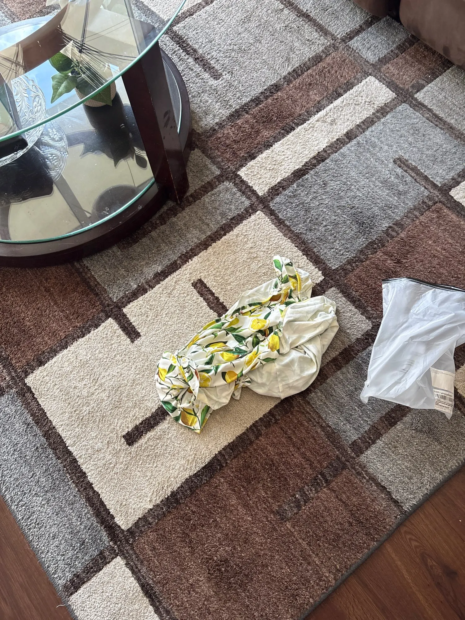 Lemon Yellow Midi Dress: Elegant Sheath with Slit & Butterfly Sleeves photo review