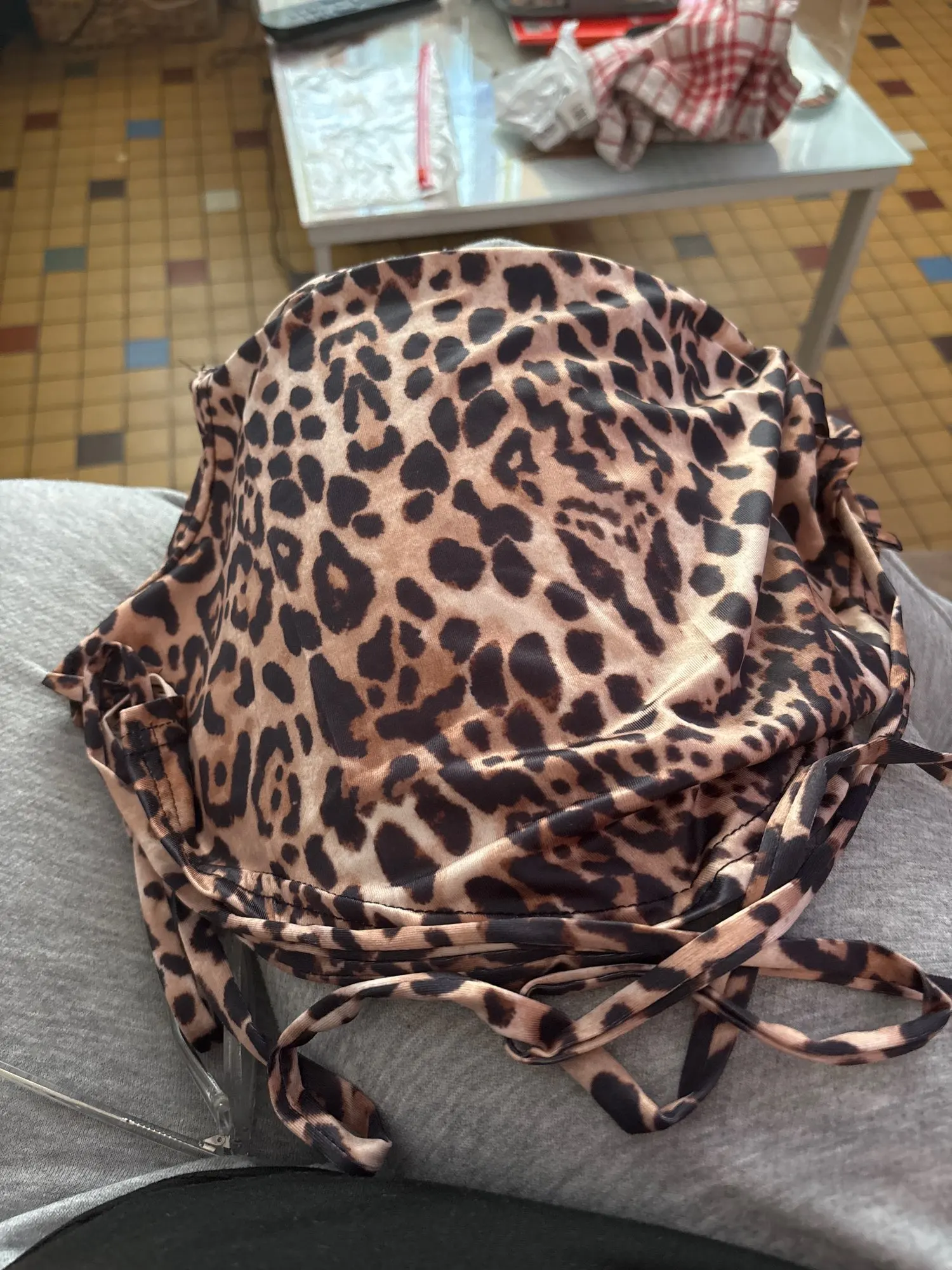 Backless Leopard Print Tank Top for Stylish Summer Nights photo review