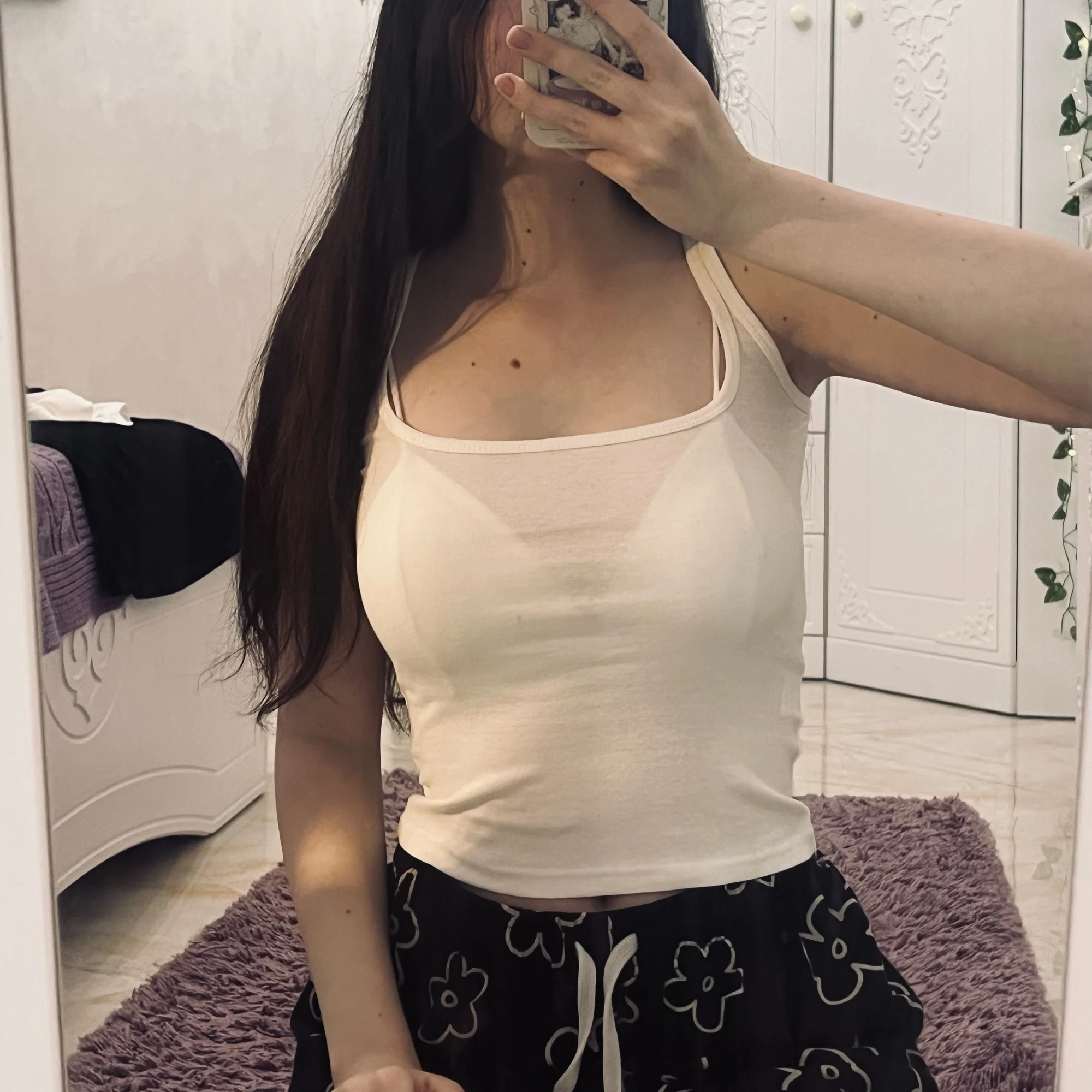 Sleek Women’s Square Neck Tank Top for Effortless Style photo review