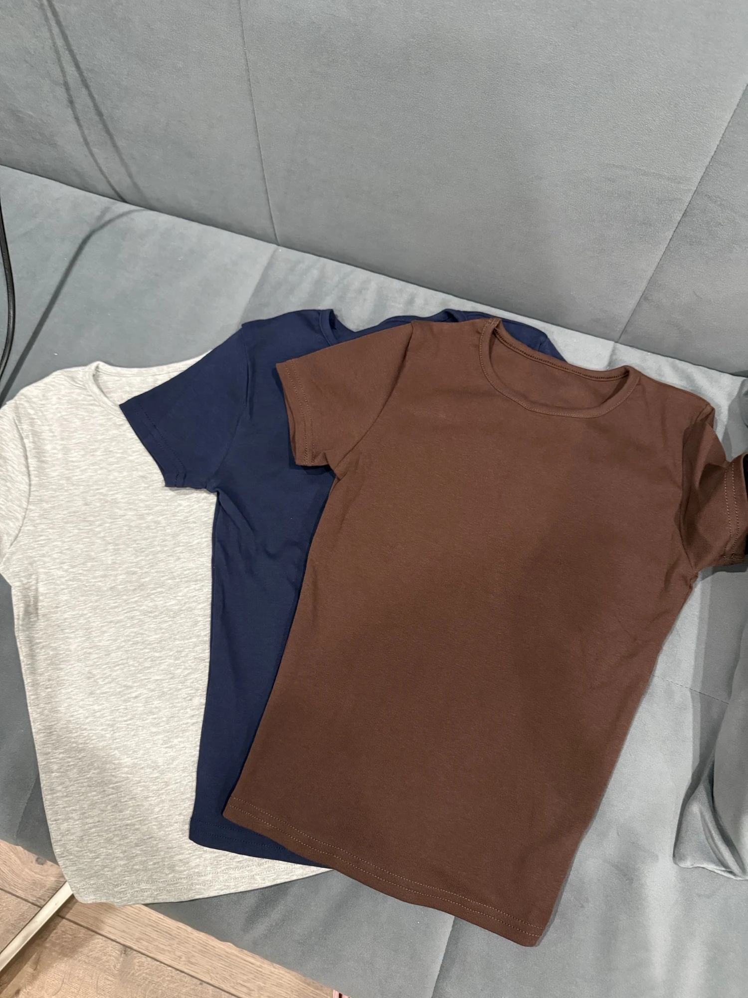 Retro Y2 K Crop Top - Stretchy Cotton Blend Summer Essential photo review