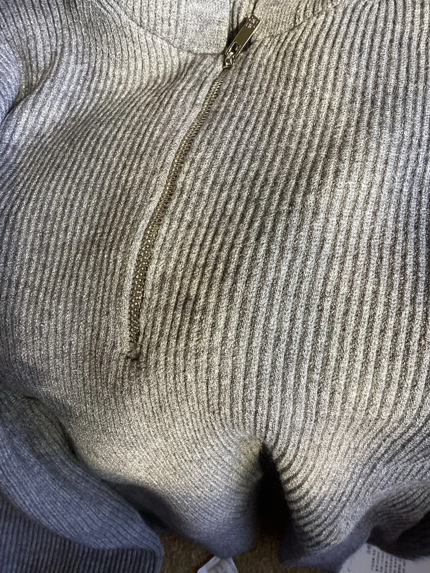 Cozy Women's Hooded Knitted Pullover for Casual Style photo review