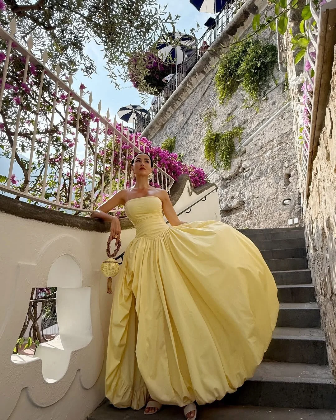 Elegant Yellow Strapless Pleated Dress for Special Occasions photo review