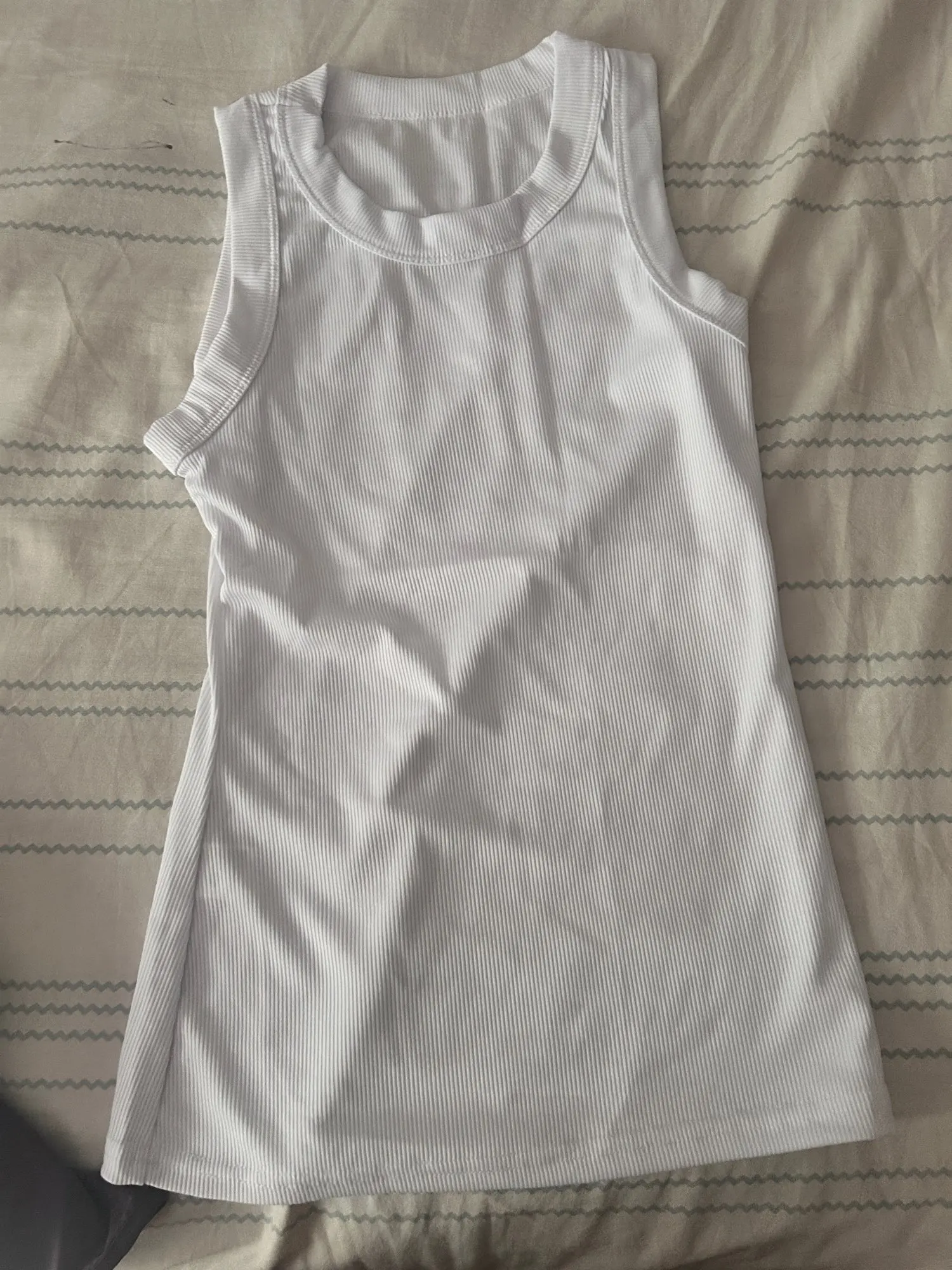 Essential Women’s Ribbed Tank Top - Summer Comfort & Style photo review