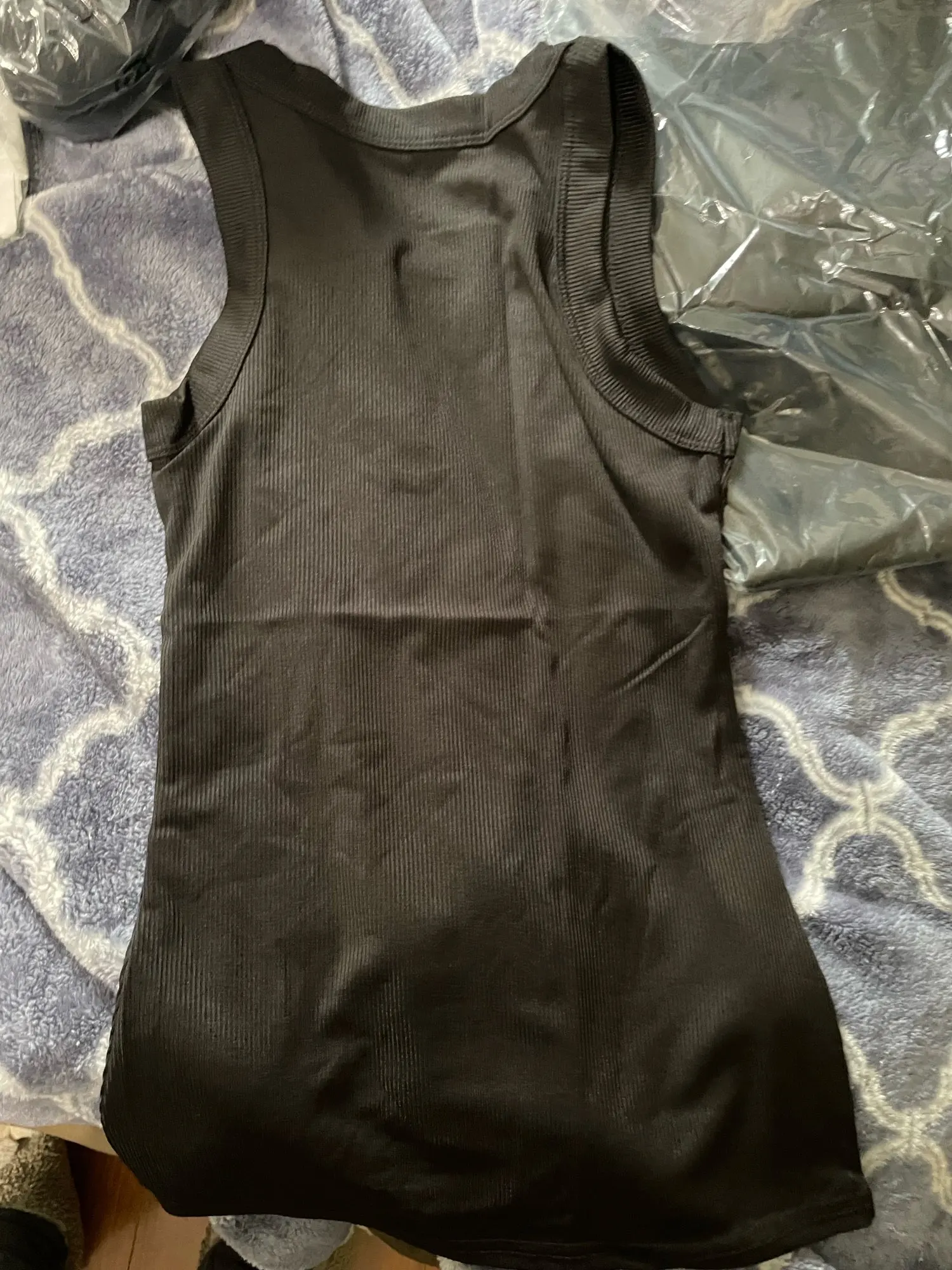 Essential Women’s Ribbed Tank Top - Summer Comfort & Style photo review