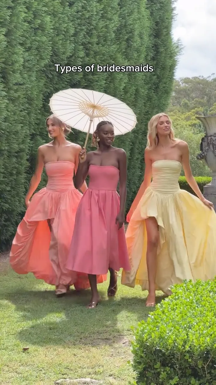 Elegant Yellow Strapless Pleated Dress for Special Occasions photo review