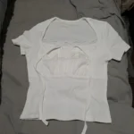 Trendy White Knitted Tee with Patch - Summer Style Essential photo review