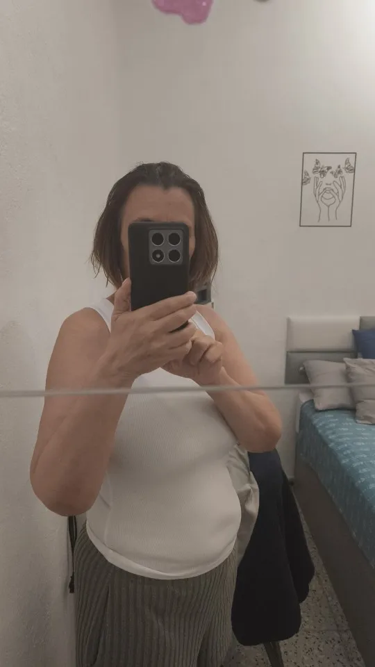Essential Women’s Ribbed Tank Top - Summer Comfort & Style photo review