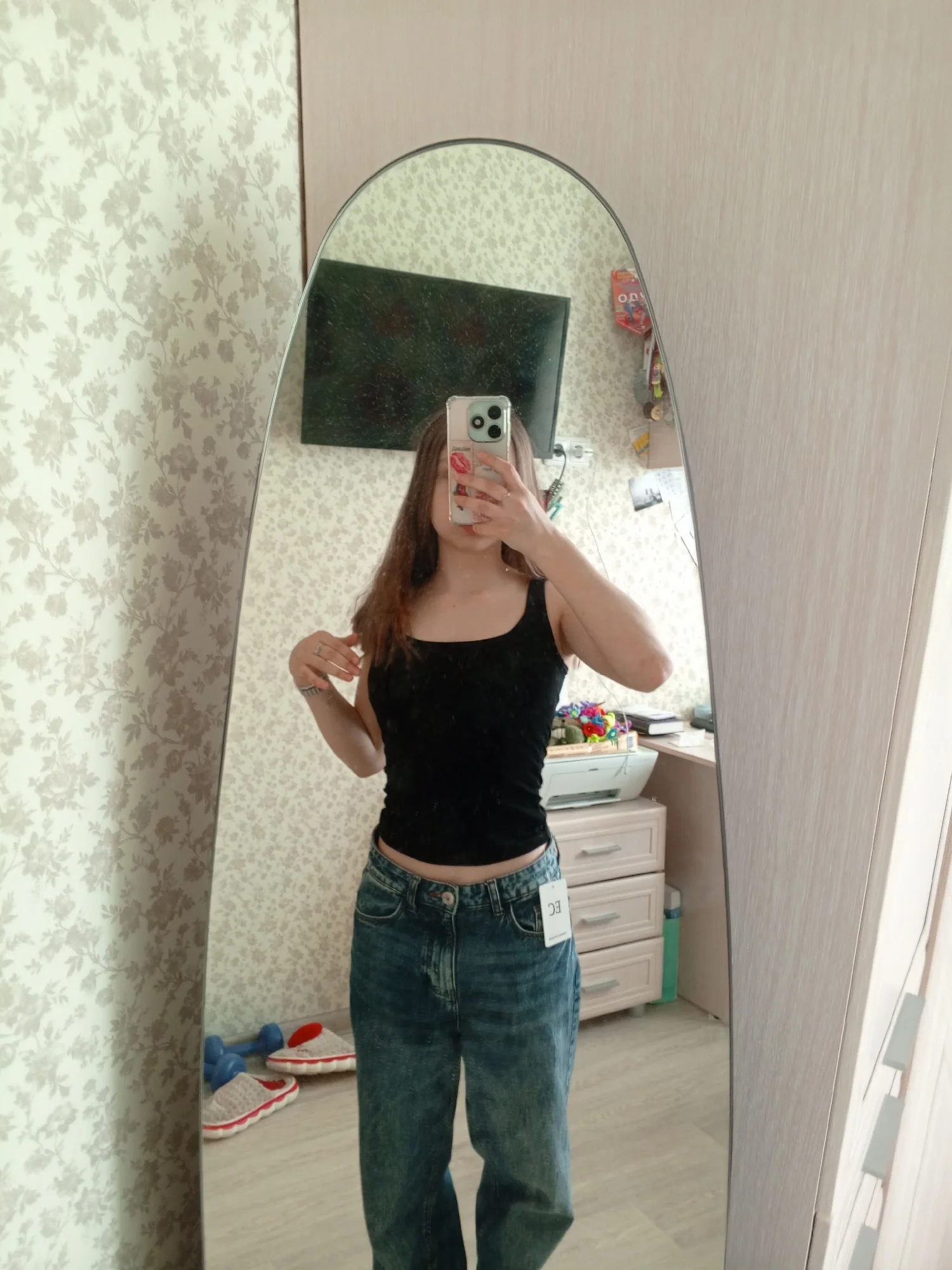 Sleek Women’s Square Neck Tank Top for Effortless Style photo review