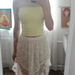 Stylish Women's Strapless Cropped Tube Top for Summer Fun photo review