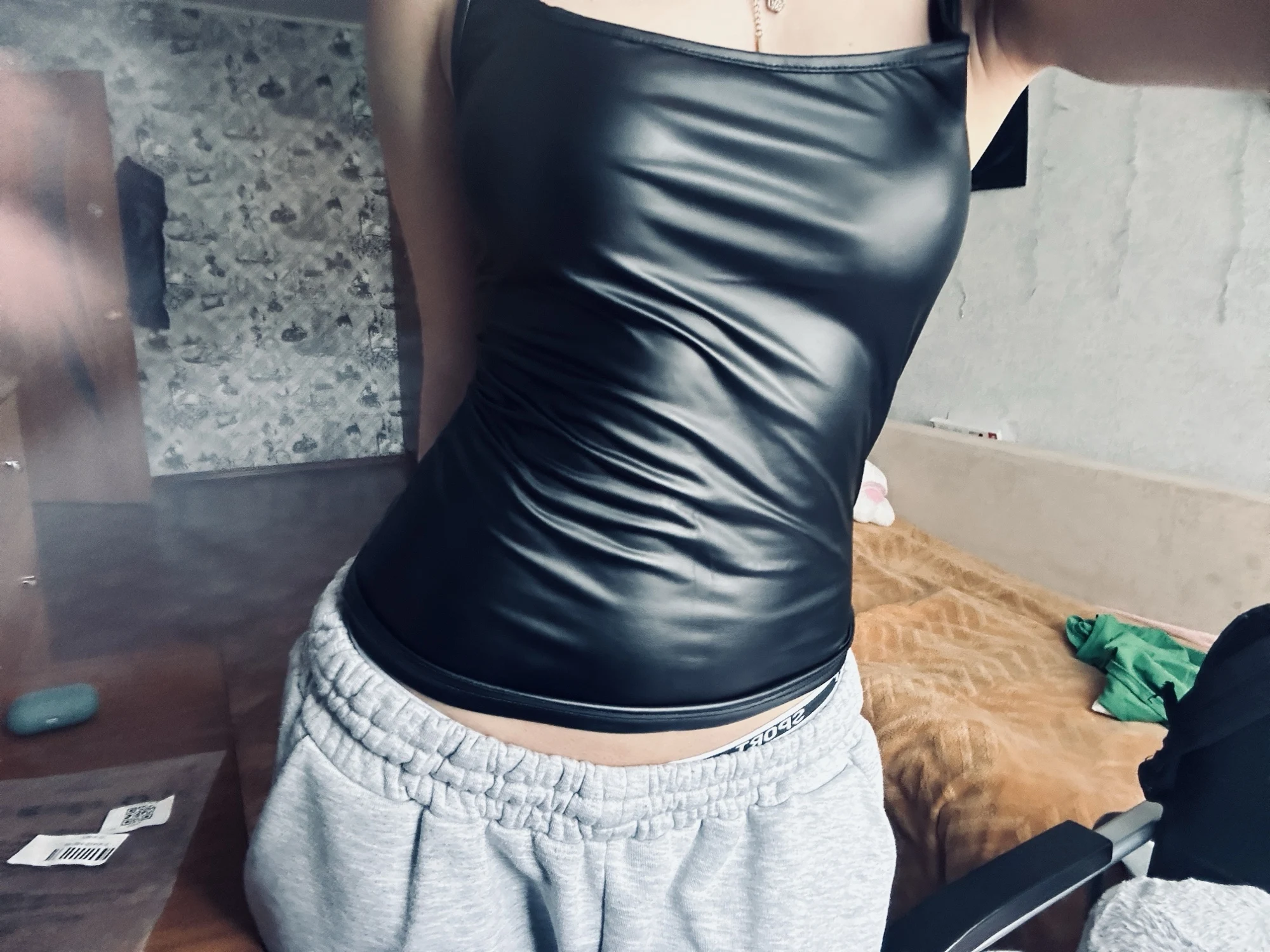 Edgy Women's Square Collar Tank Top for Trendy Summer Style photo review