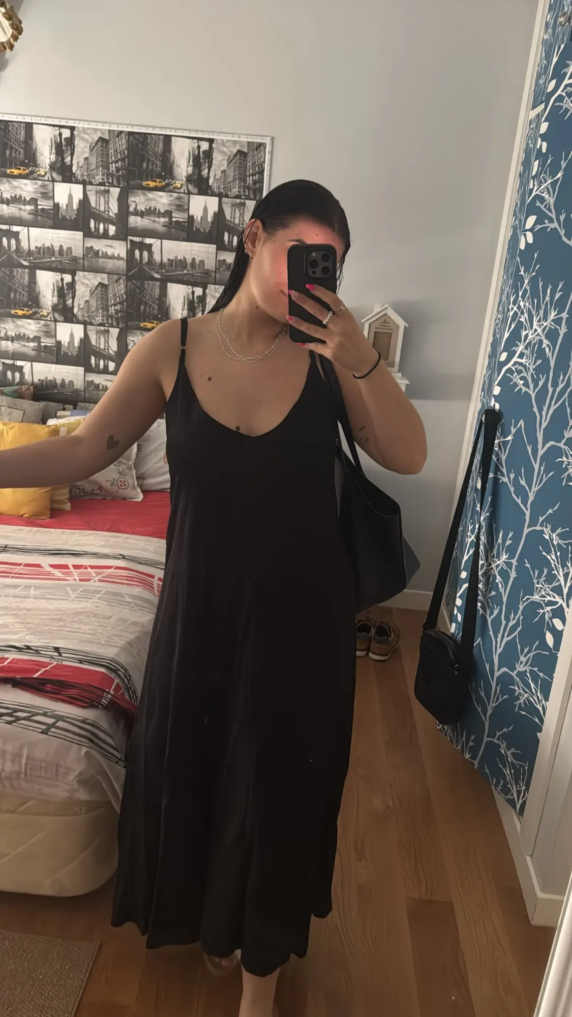 Stunning Backless V-Neck Maxi Dress - Summer Evening Elegance photo review
