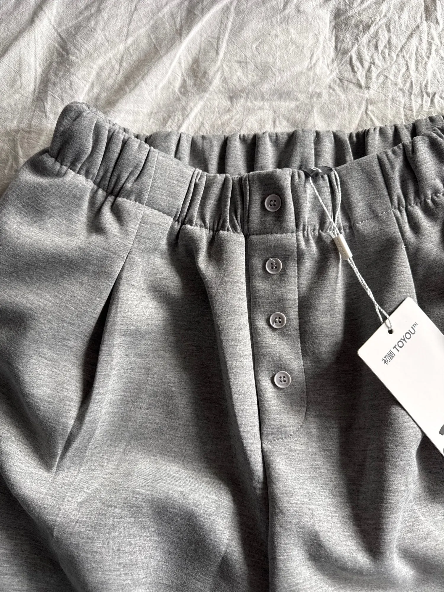 Stylish Women's Casual Sport Pants for Autumn Comfort photo review