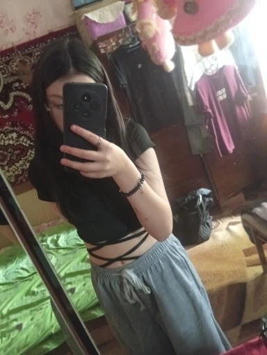 Women's Black Crop Top - Stretchy Cotton Blend Summer Tee photo review