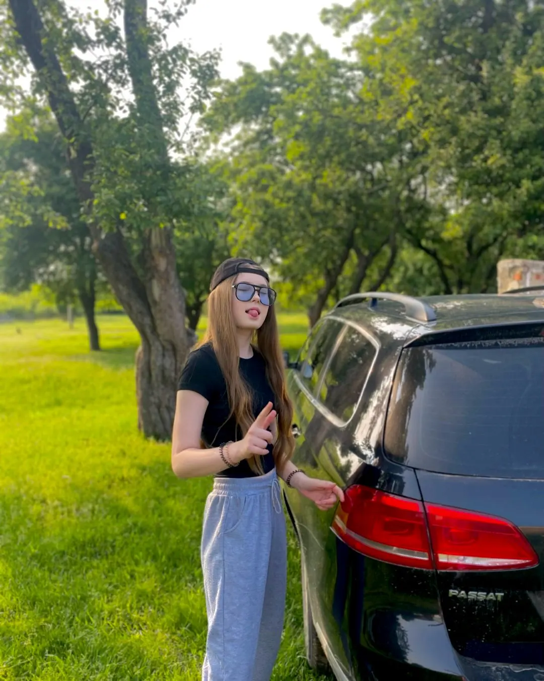 Retro Y2 K Crop Top - Stretchy Cotton Blend Summer Essential photo review