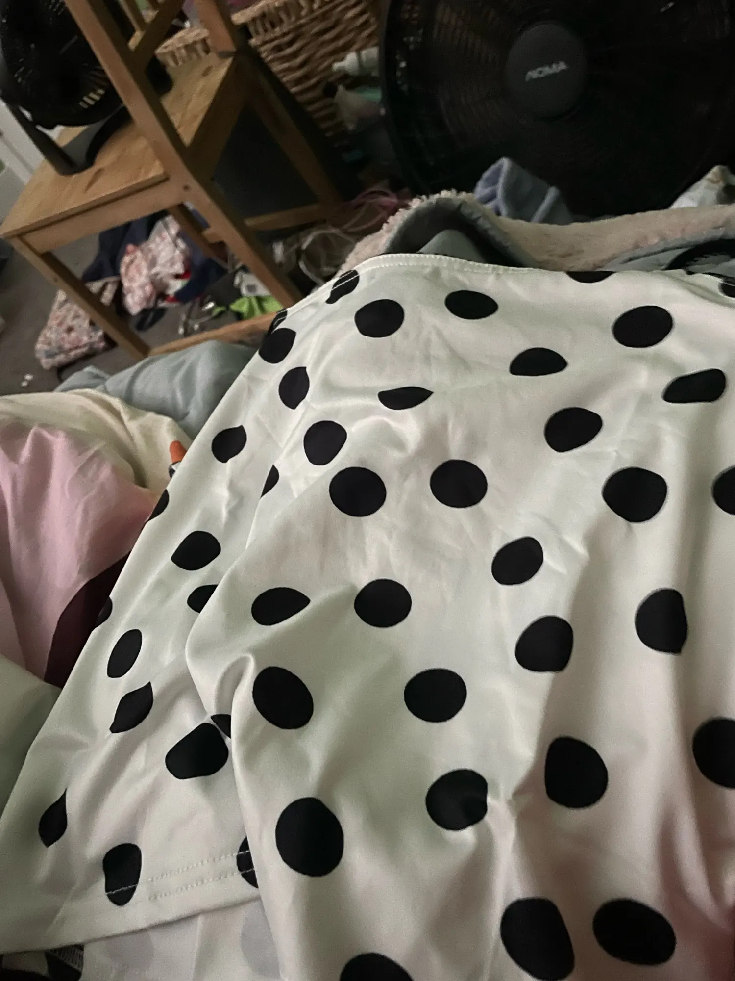 Chic Women's Dot Print Cami Top with Open Back Design photo review