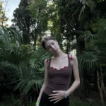 Sleek Women’s Square Neck Tank Top for Effortless Style photo review