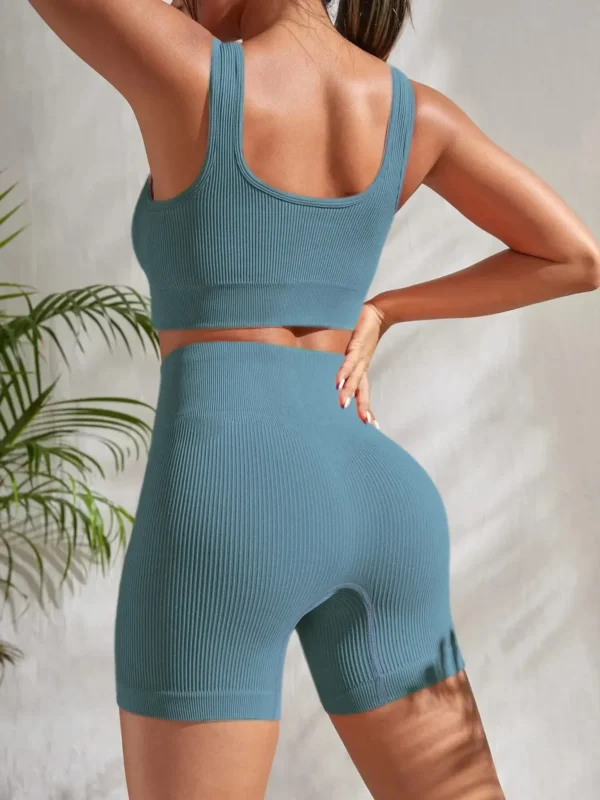 Chic Seamless Ribbed Yoga Set for Effortless Workout Style