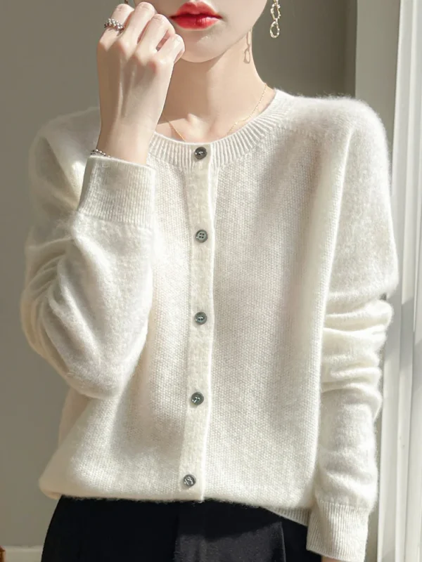Luxurious Women's Merino Wool Cardigan - Chic O-Neck Knitwear