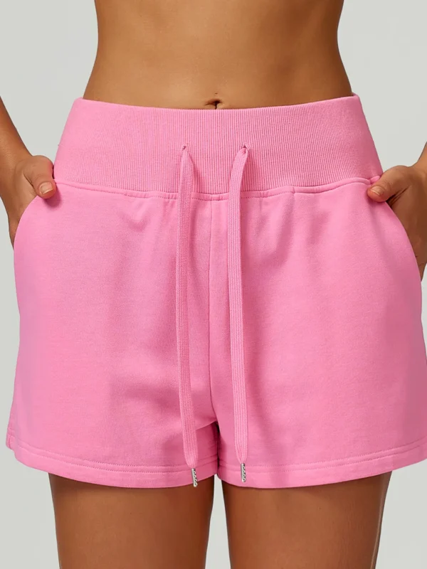 Elevate Your Workout with Stylish High-Waisted Sports Shorts