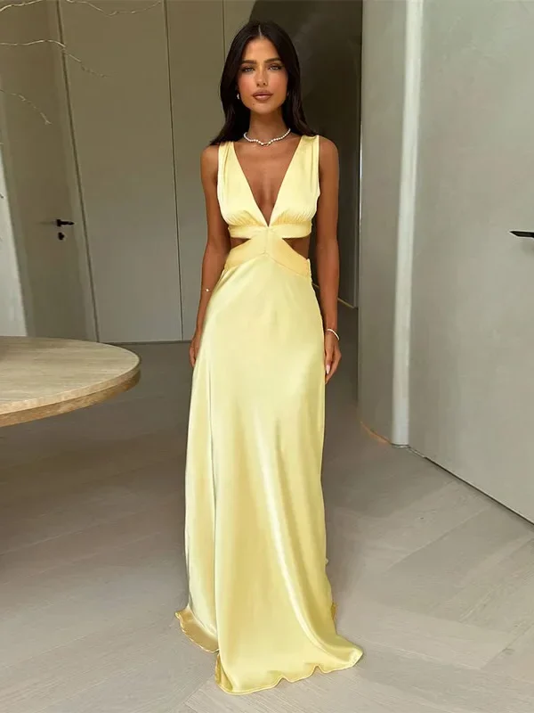 Chic Deep V Neck Bodycon Dress for Beach Getaways