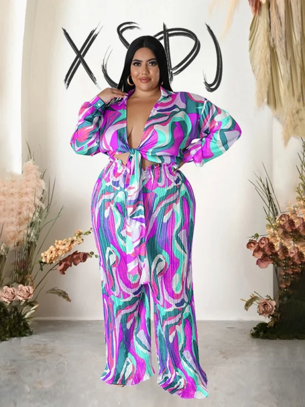 Chic Plus Size Autumn Two-Piece Set: Stylish Top & Trousers