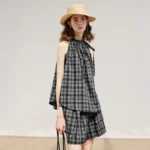 Chic Black Plaid Blouse for Effortless Summer Style - Image 3