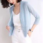 Chic V-Neck Knitted Cardigan for Elegant Spring Style - Image 6