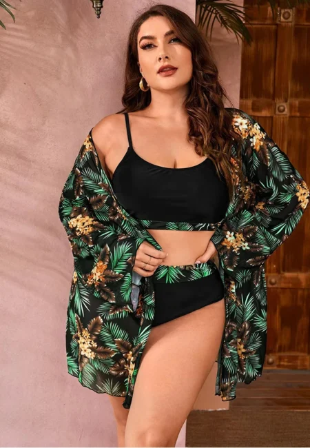 Floral Two-Piece Plus Size Swimsuit for Effortless Elegance