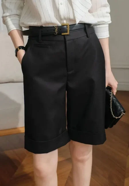 Cotton Blend High Waist Cargo Shorts – Flattering Summer Style