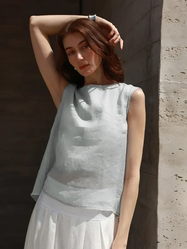 Chic Sleeveless Ramie Top for Effortless Summer Style