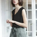 Effortlessly Chic Vintage Linen Tank Top for Summer Days - Image 4