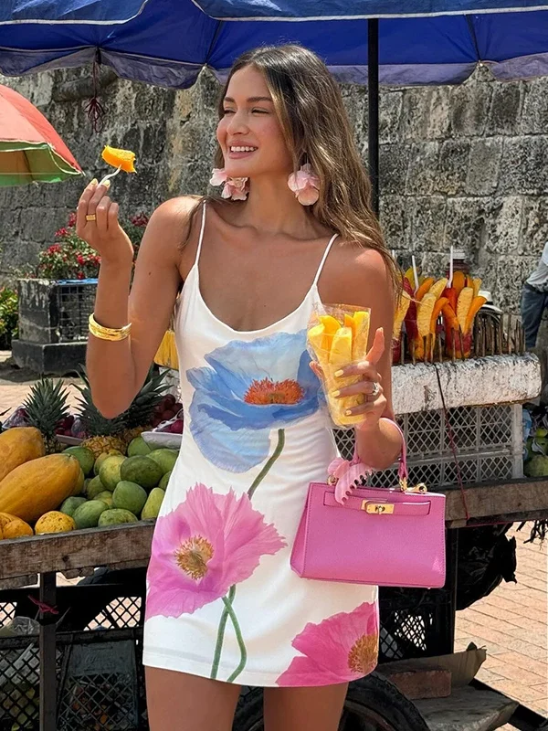 Chic Summer White Mini Dress for Effortless Street Style