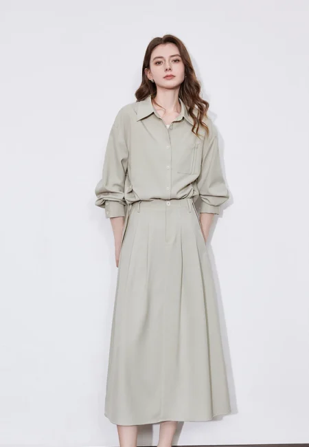 Professional Women's Office Suit Set - Pleated Pants & Blazer