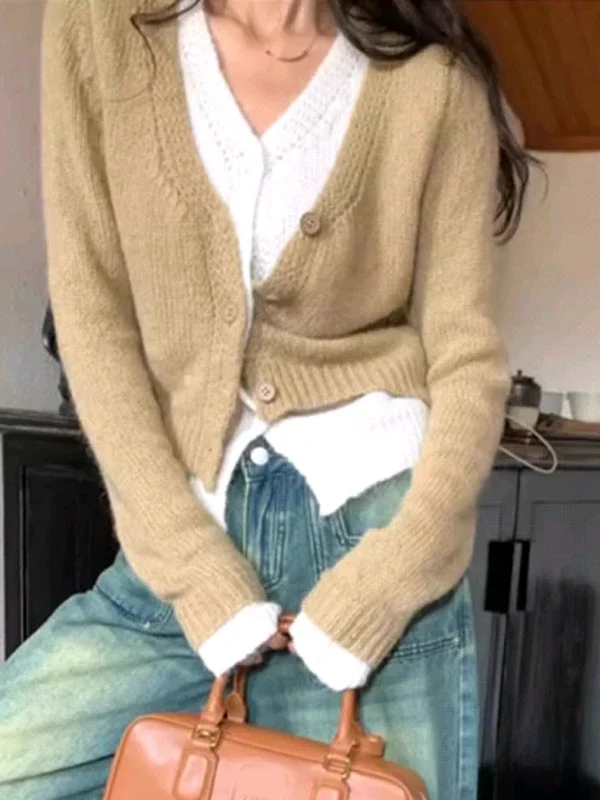 Luxurious V-Neck Stretch Cardigan - Korean Style Autumn Knit