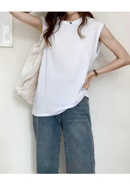 Trendy Women's Summer Sleeveless T-shirt for Cool Comfort