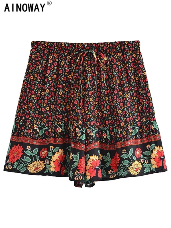 Bohemian Floral High-Waisted Shorts for Effortless Summer Style