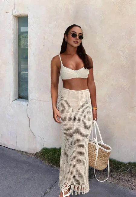 Trendy Cut-Out Knit Beach Skirt - Summer Resort Wear Essential
