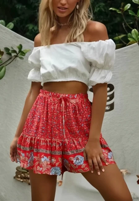 Bohemian Floral High-Waisted Shorts for Effortless Summer Style