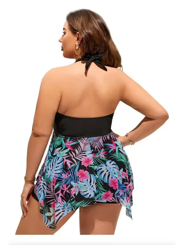 Floral Elegance Plus Size Two-Piece Swimsuit for Every Body