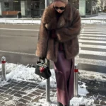 Luxurious V-Neck Faux Fur Winter Coat - Elegant Warmth photo review