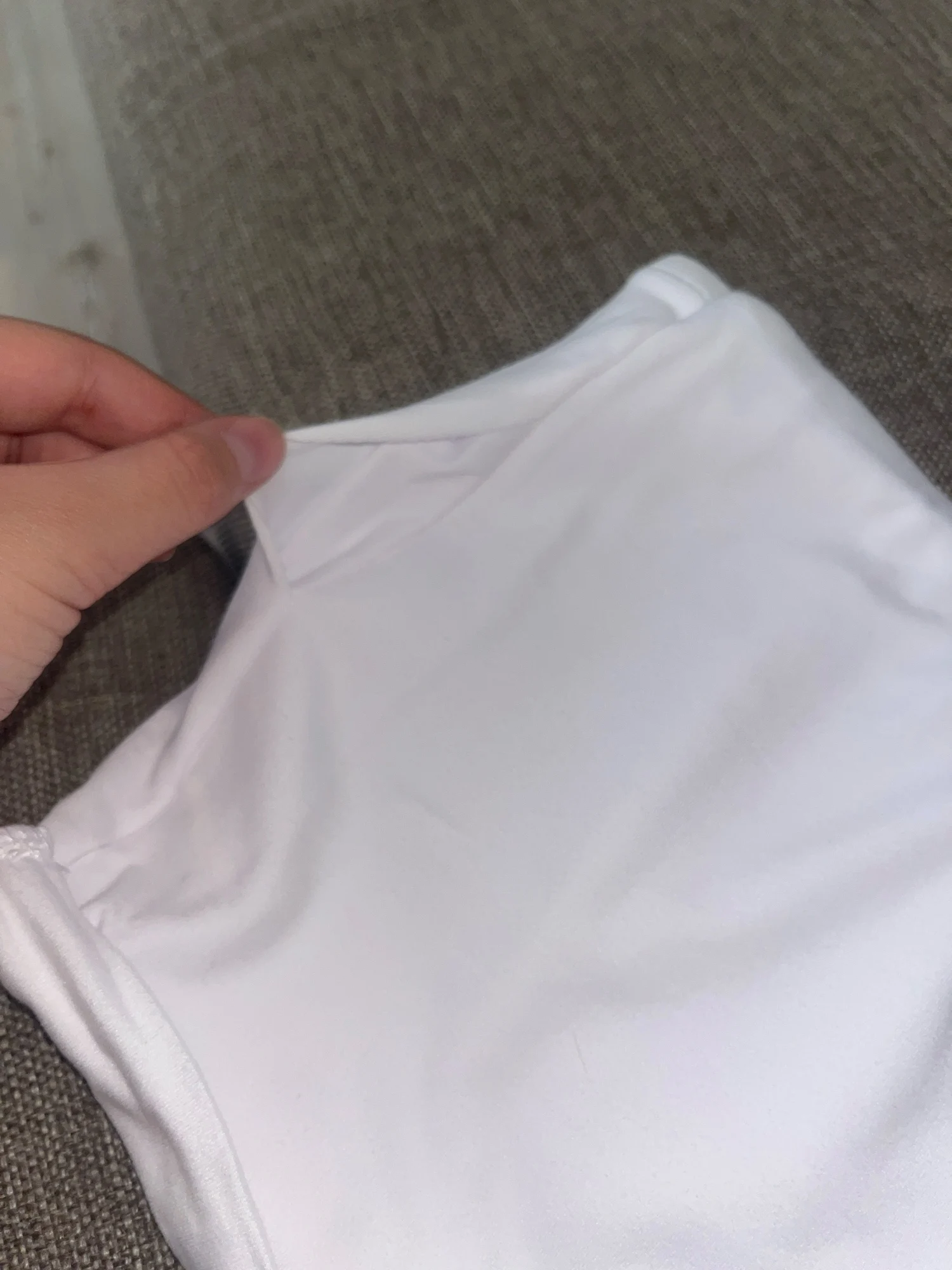 Stylish Women's Strapless Cropped Tube Top for Summer Fun photo review