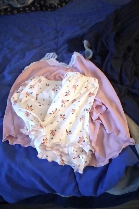Lace-Trimmed Two-Piece Camisole & Shorts Sleep Set photo review
