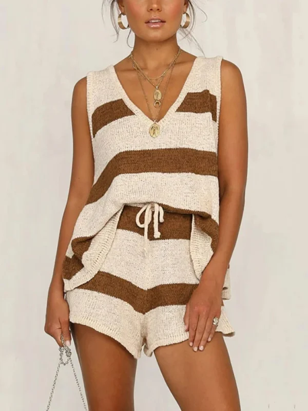 Premium Heart-Tie V-Neck Knit Set: Versatile Summer Co-ord