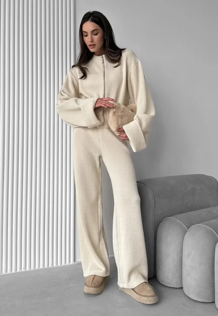 Cozy Women's Zip-Up Jacket & Wide Leg Pants Set for Fall