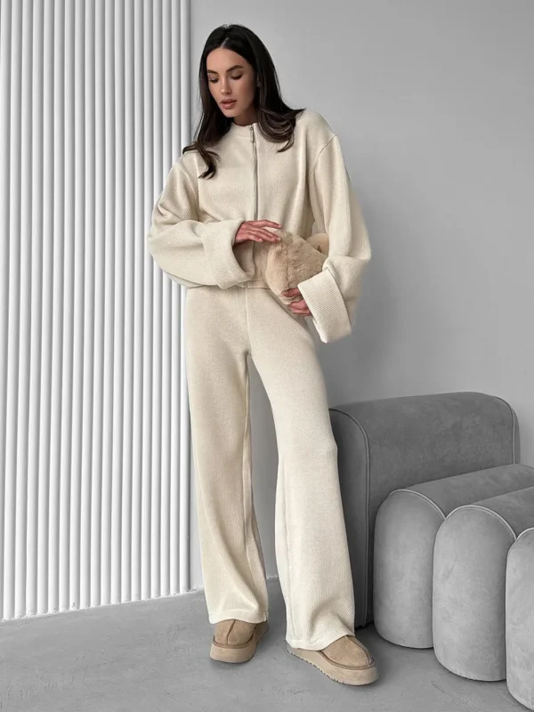 Cozy Women's Zip-Up Jacket & Wide Leg Pants Set for Fall