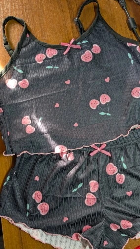 Heart Print Summer Pajama Set: Cami & Shorts Duo for Cozy Nights photo review
