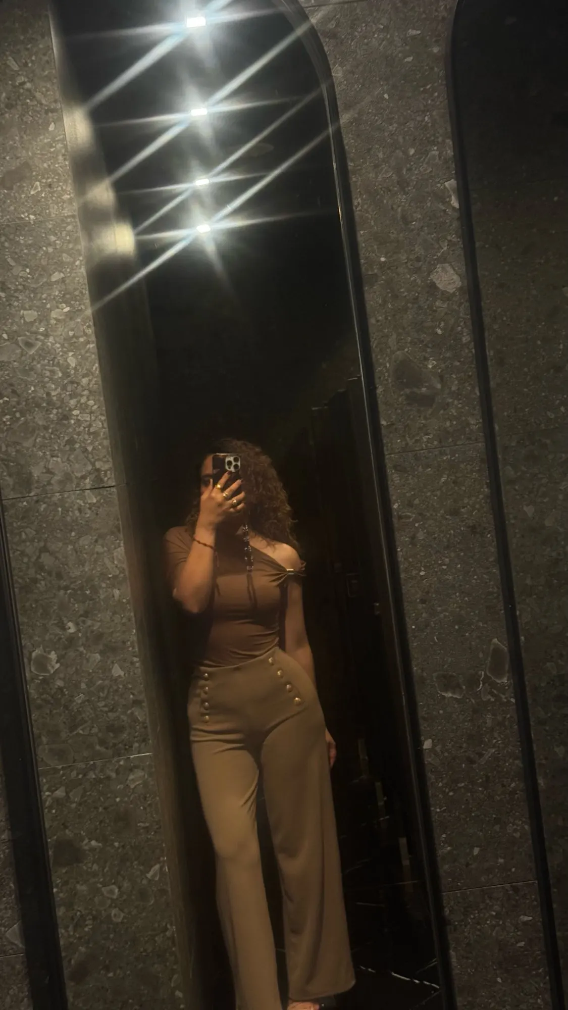 Effortless Summer Ruched Metal T-Shirt for Trendy Comfort photo review