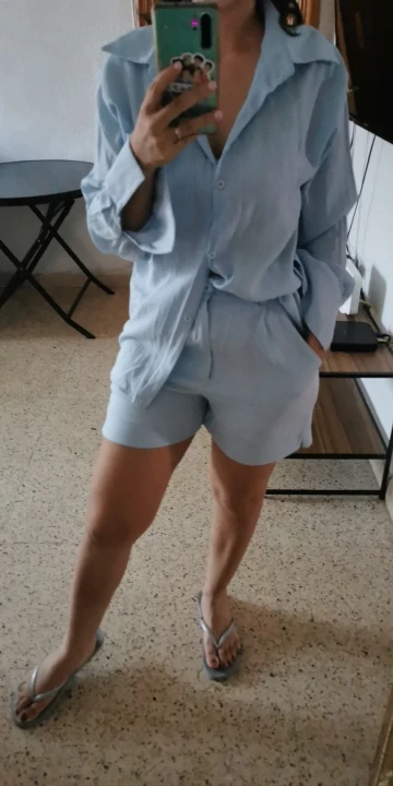 Trendy Button-Up Shirt & Shorts Combo - Perfect Summer Outfit photo review