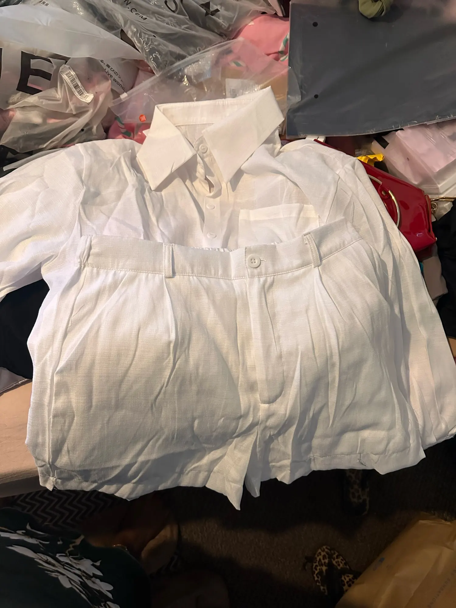 Trendy Button-Up Shirt & Shorts Combo - Perfect Summer Outfit photo review