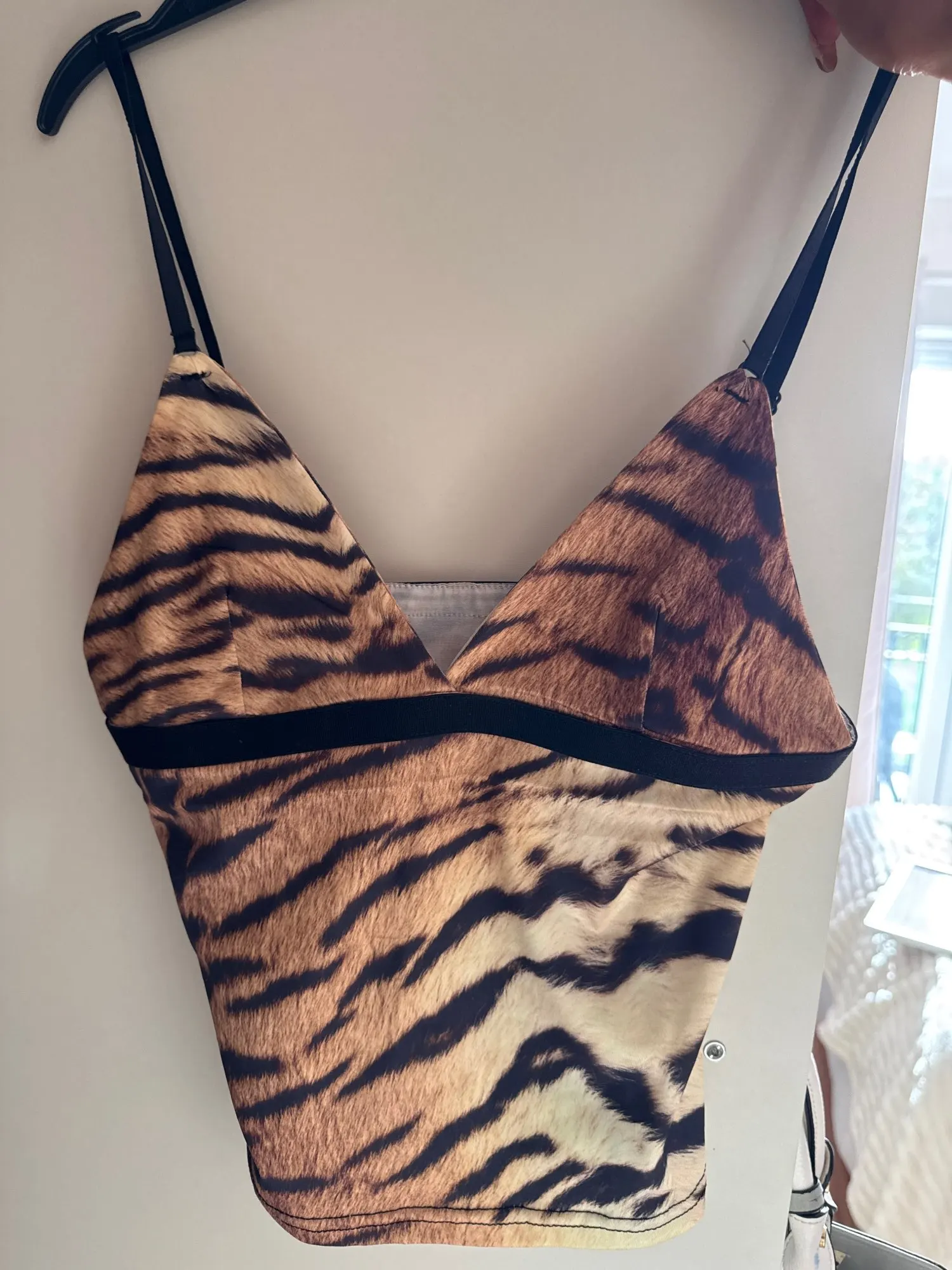Fierce Tiger Print Backless Crop Top for Summer Vibes photo review